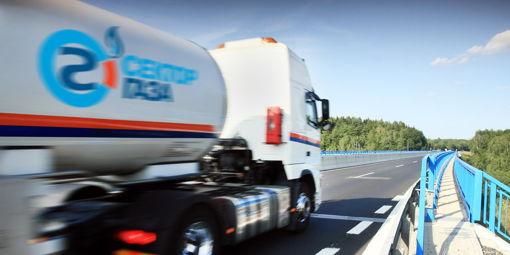 Газовоз Сектор Газа на трассе